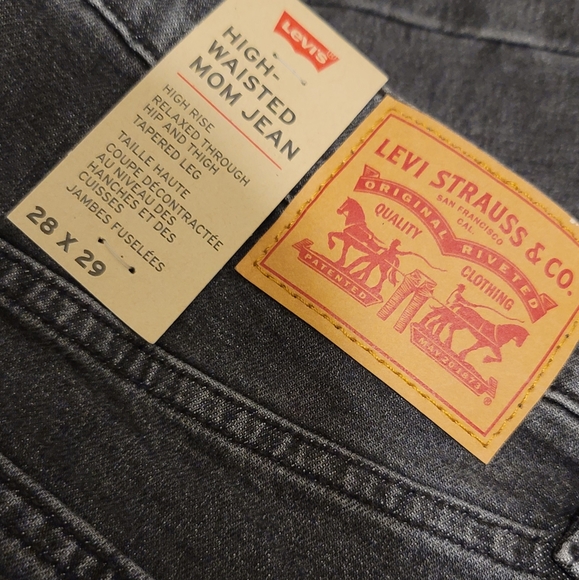 Levi’s High Waisted - Picture 7 of 12